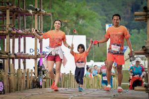 BIB: 8123, 8127
                            <button type="button" onclick="openModal(19220282)" class="btn btn-primary btn-sm float-right btn-popup" data-toggle="modal" data-target=".modal-high-quality">
                        <i class="fas fa-shopping-cart"></i> Add to Cart
                    </button>
                                            <button type="button" onclick="isThisMe(19220282, true)" class="btn btn-success btn-sm float-right btn-popup btn-isme hidden" data-toggle="tooltip" data-placement="bottom" title="นี่คือรูปของคุณใช่ไหม คลิกที่นี่เพื่อเอาเข้าอัลบั้ม">
                        <i class="fas fa-plus"></i> Add to album
                    </button>
                    <button type="button" onclick="isThisMe(19220282, false)" class="btn btn-warning btn-sm float-right btn-popup btn-isnotme hidden">
                        <i class="fas fa-ban"></i> Remove from album
                    </button>